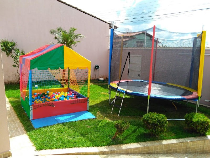 Serelepe Locações de Brinquedos (Pula Pula e Piscina de bolinhas)